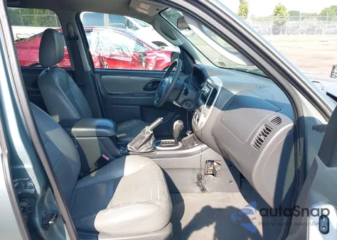 2005 Ford Escape Hybrid из США, поврежденный, VIN 1FMYU96H05KB95582